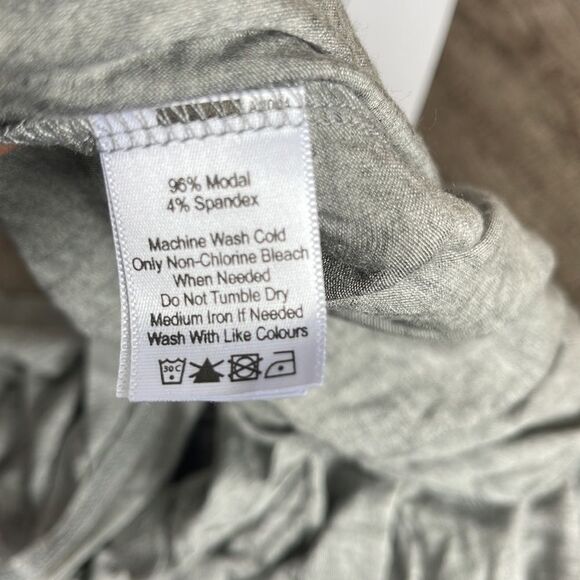 Amour Vert Short Sleeve Tee-GREY-Small - Picture 2 of 3